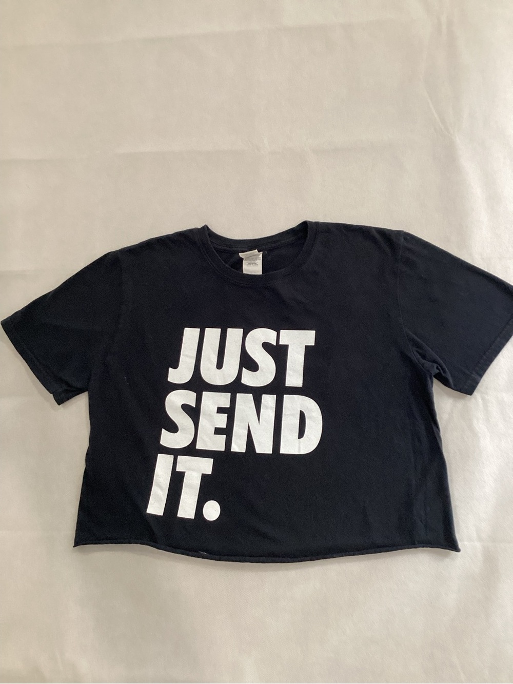 Gildan Black Short-Sleeve Tee with White "JUST SEND IT." Graphic size med 9/20